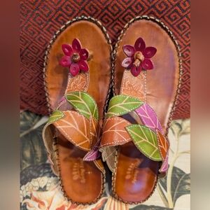 Spring Step Floral Leather Wedge Heels 39/8.5